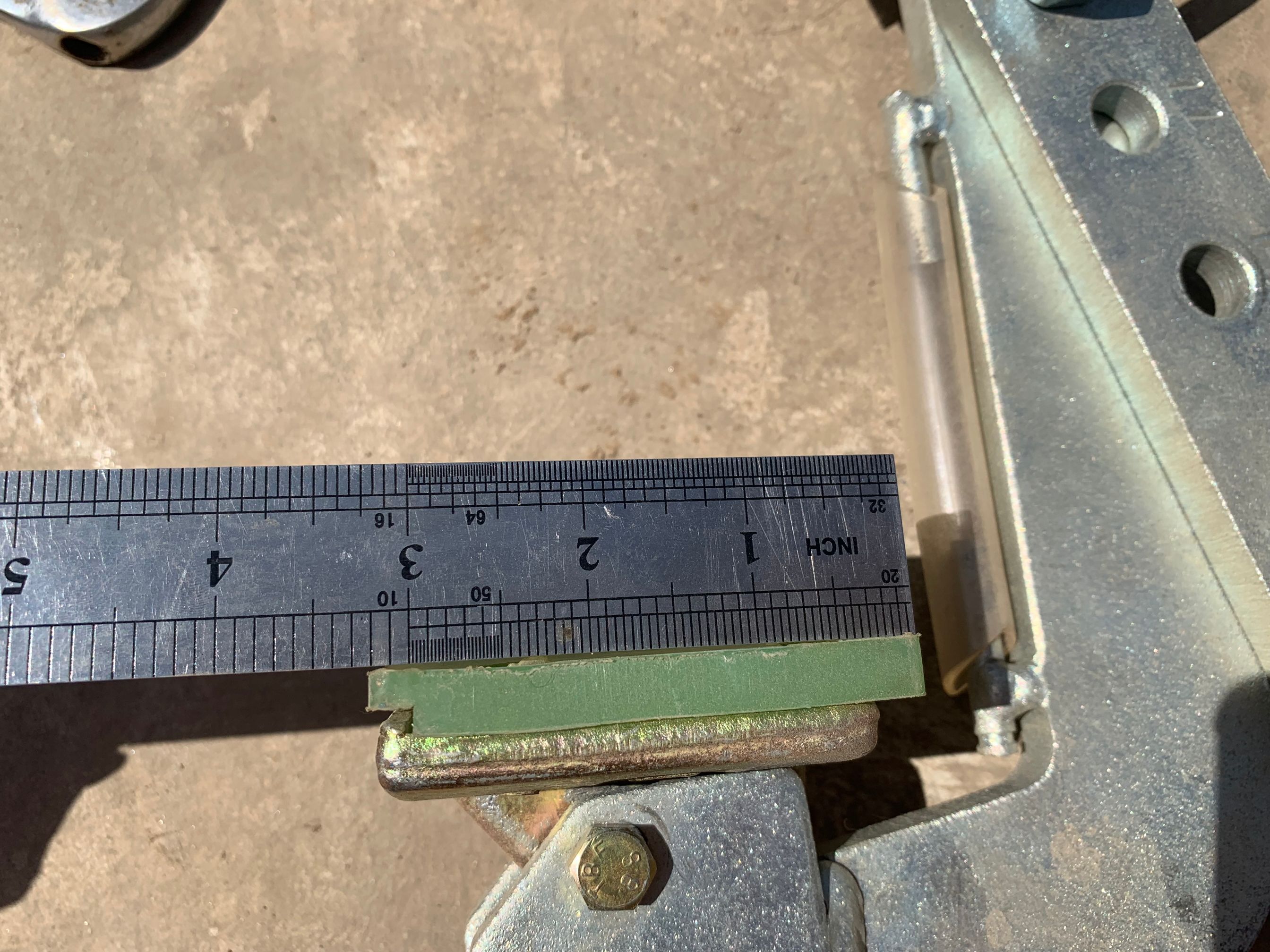 石材用吊夾具夾皮寬度圖片細節(jié)尺寸--河北東圣吊索具制造有限公司--石材夾具|小型攪拌機|液壓堆高車|手動叉車 石材用吊夾具夾皮寬度圖片細節(jié)尺寸--河北東圣吊索具制造有限公司--石材夾具|小型攪拌機|液壓堆高車|手動叉車