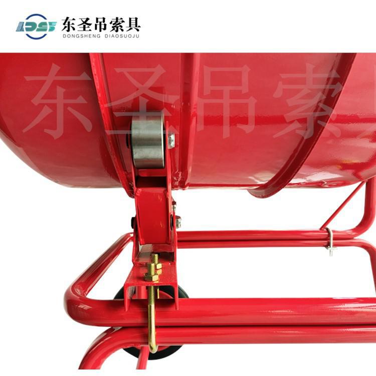 在不同的季節下水泥攪拌機的保養方式不同